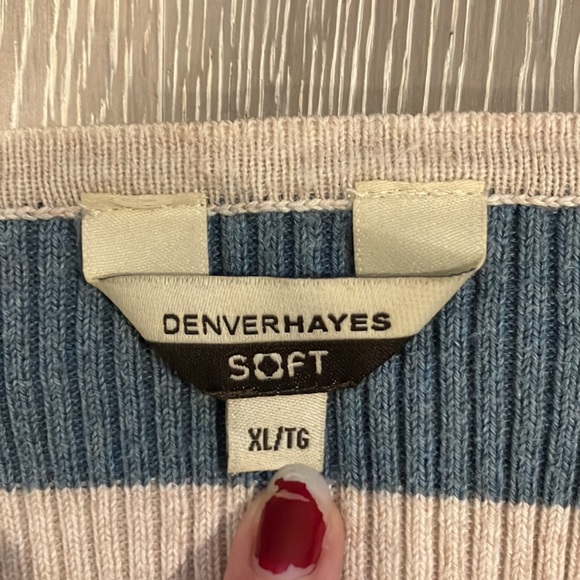 Denver Hayes Soft Sweater - Picture 2 of 3